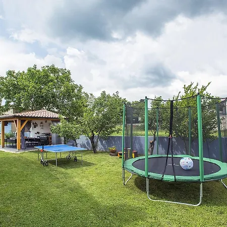 Casa Paus Vikendica